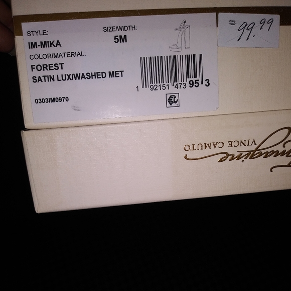 Heel - Picture 2 of 3